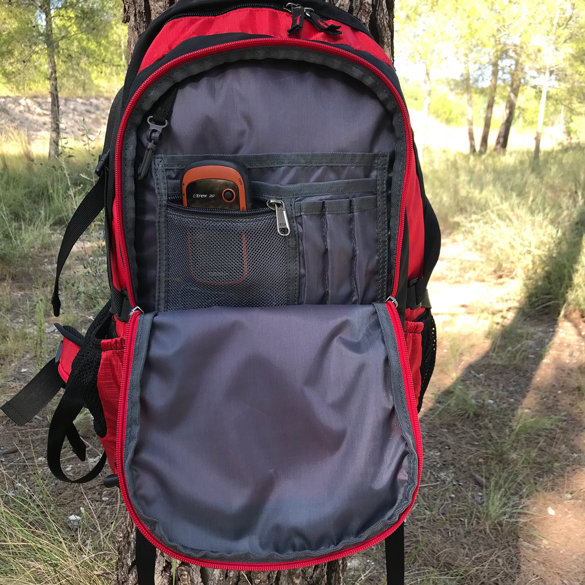 MOCHILA TECNICA "ATLAS" ROJO/NEGRO